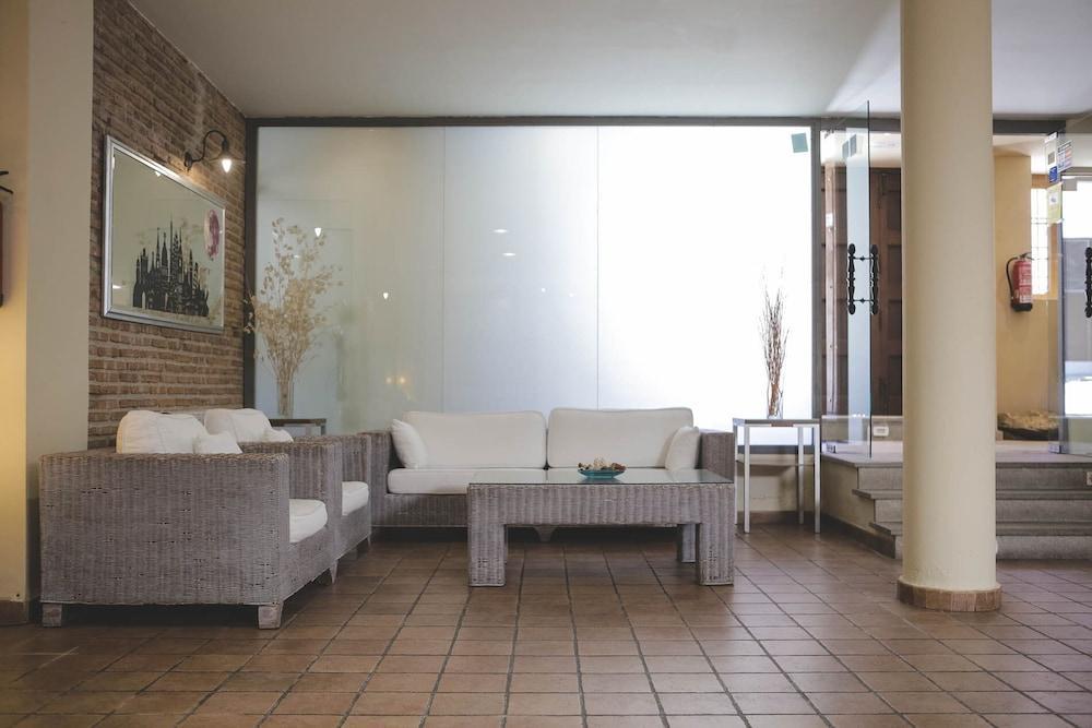 Hospedium Hotel La Fuente Candelario Buitenkant foto