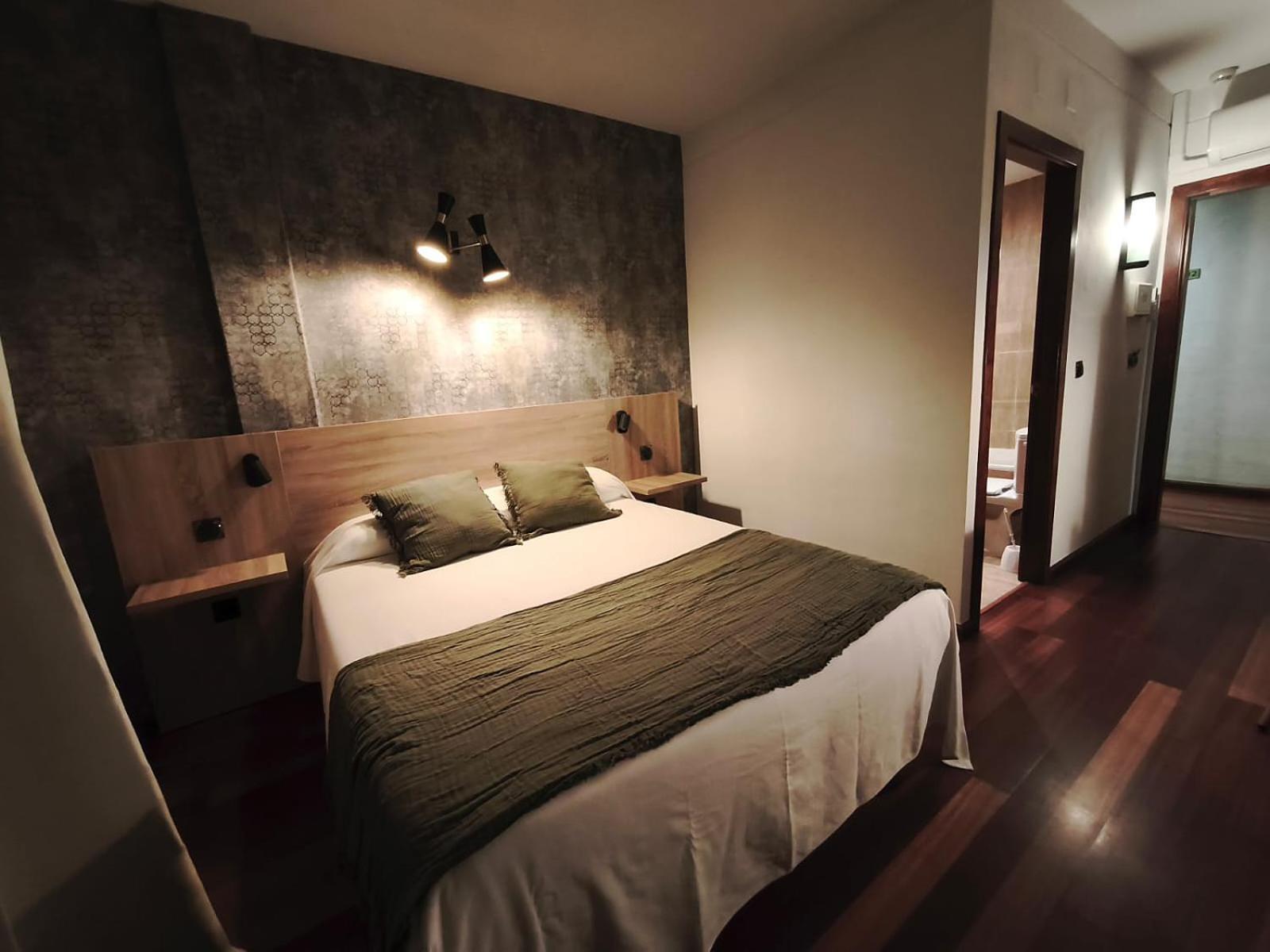 Hospedium Hotel La Fuente Candelario Buitenkant foto