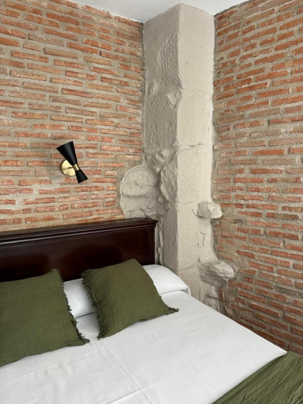 Hospedium Hotel La Fuente Candelario Buitenkant foto