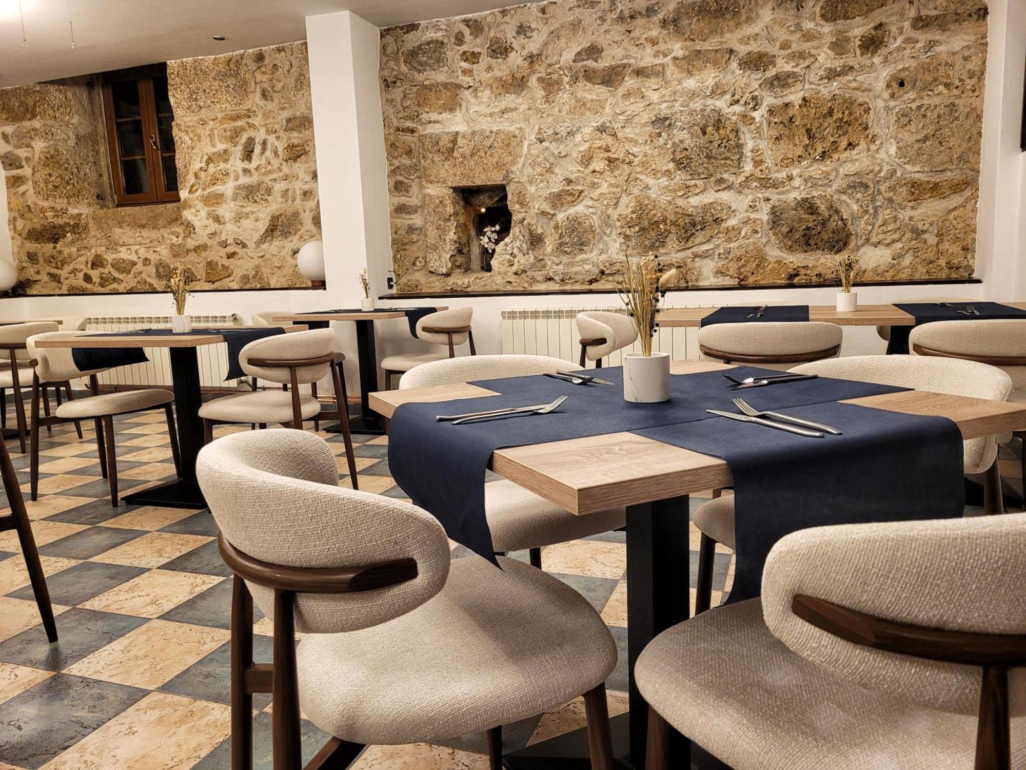 Hospedium Hotel La Fuente Candelario Buitenkant foto