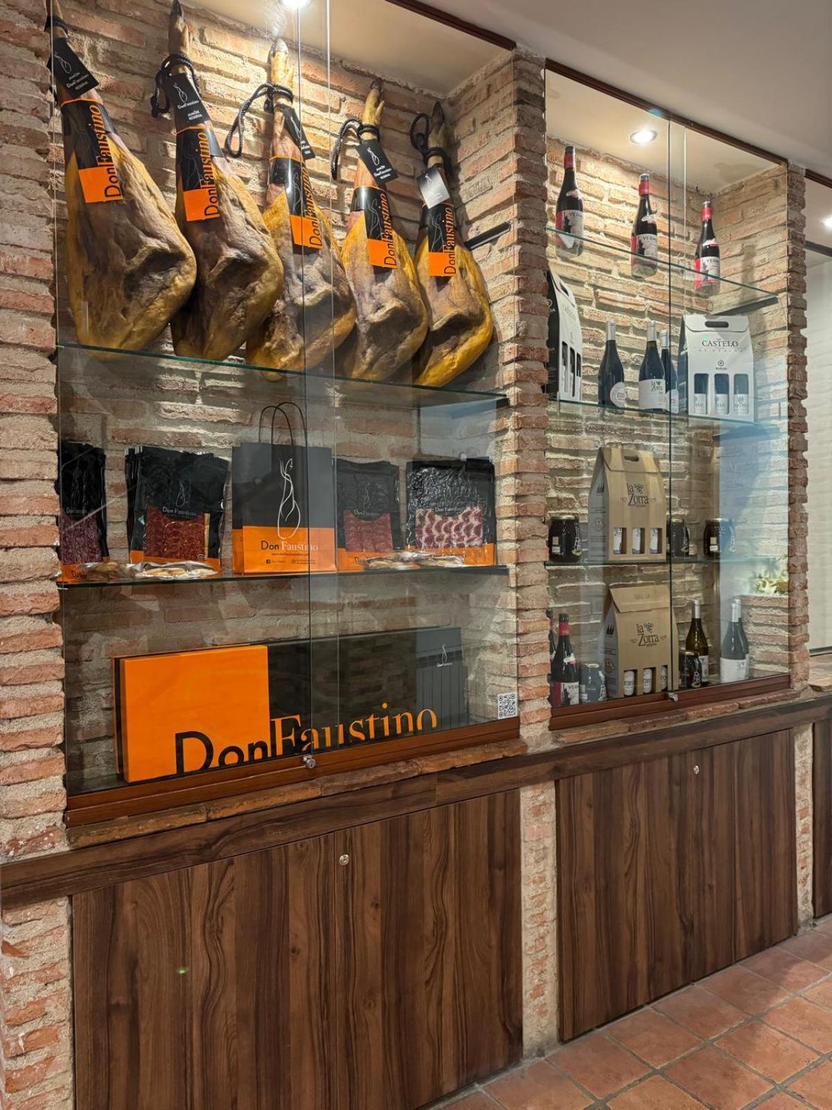 Hospedium Hotel La Fuente Candelario Buitenkant foto