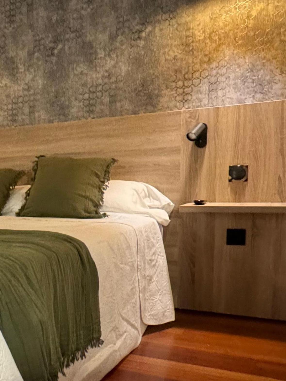 Hospedium Hotel La Fuente Candelario Buitenkant foto